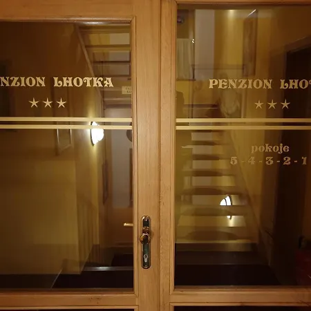 Lhotka Guest house 3*