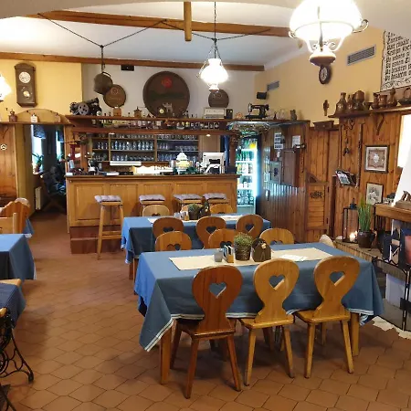 Guest house Lhotka 3*