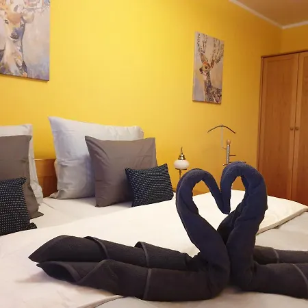 Guest house Lhotka