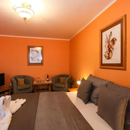 Lhotka 3* Ostrava